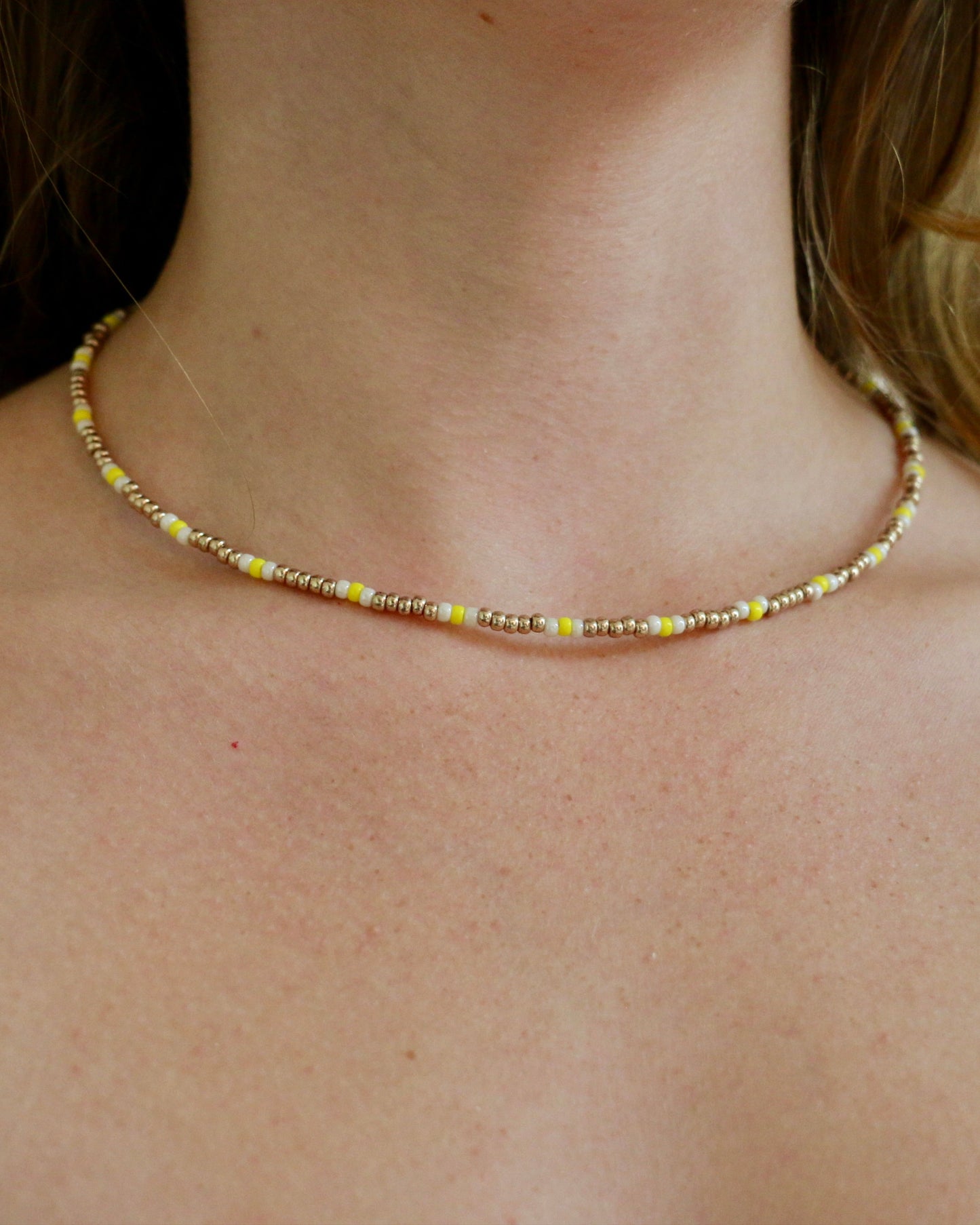 GOLD/WHITE/YELLOW MIYUKI NECKLACE