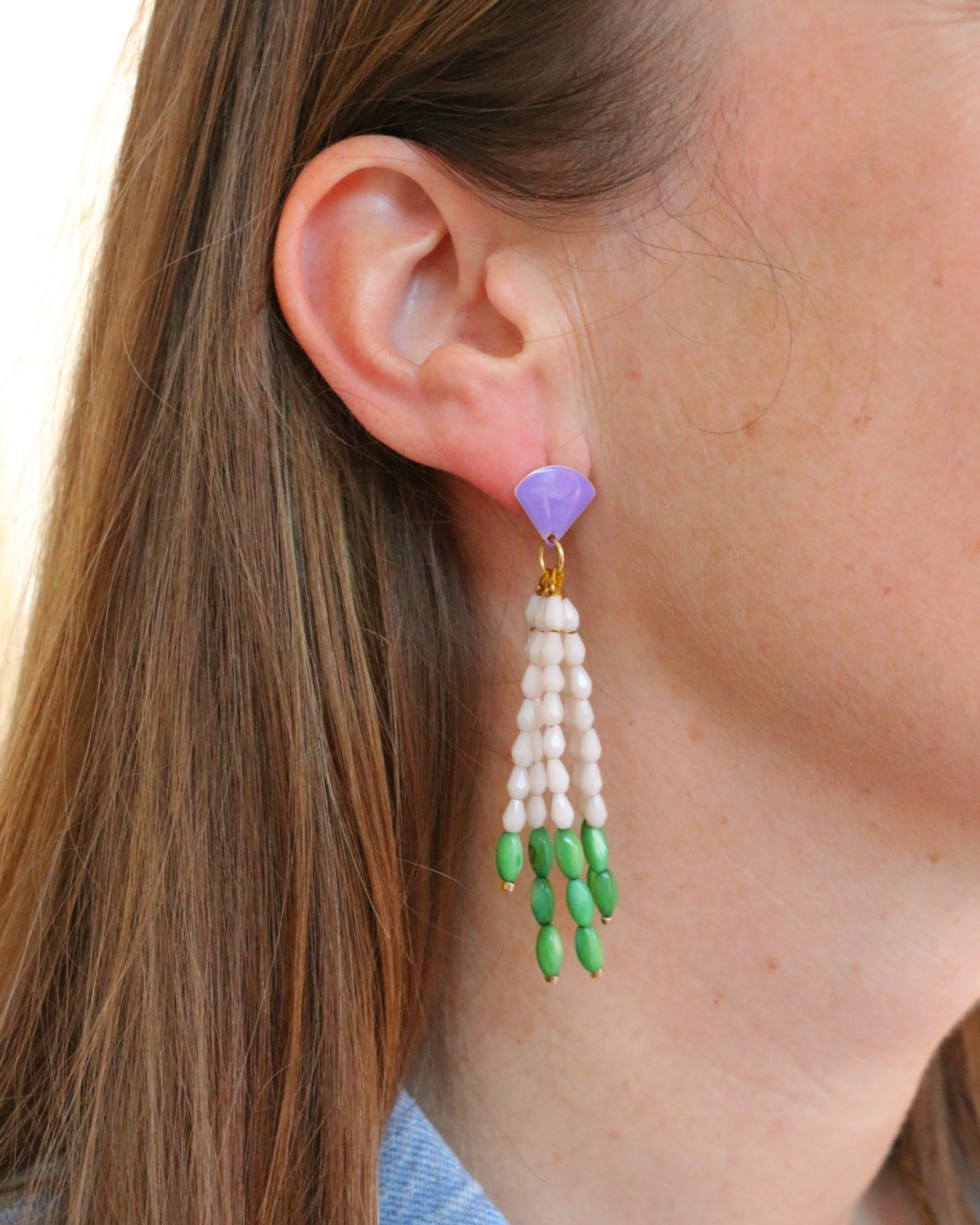WIT GROENE STRING OORBELLEN