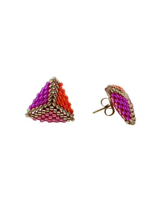 SPARKLING TRIO TRIANGLE STUD OORBELLEN - ROZE/ORANJE/GOUD