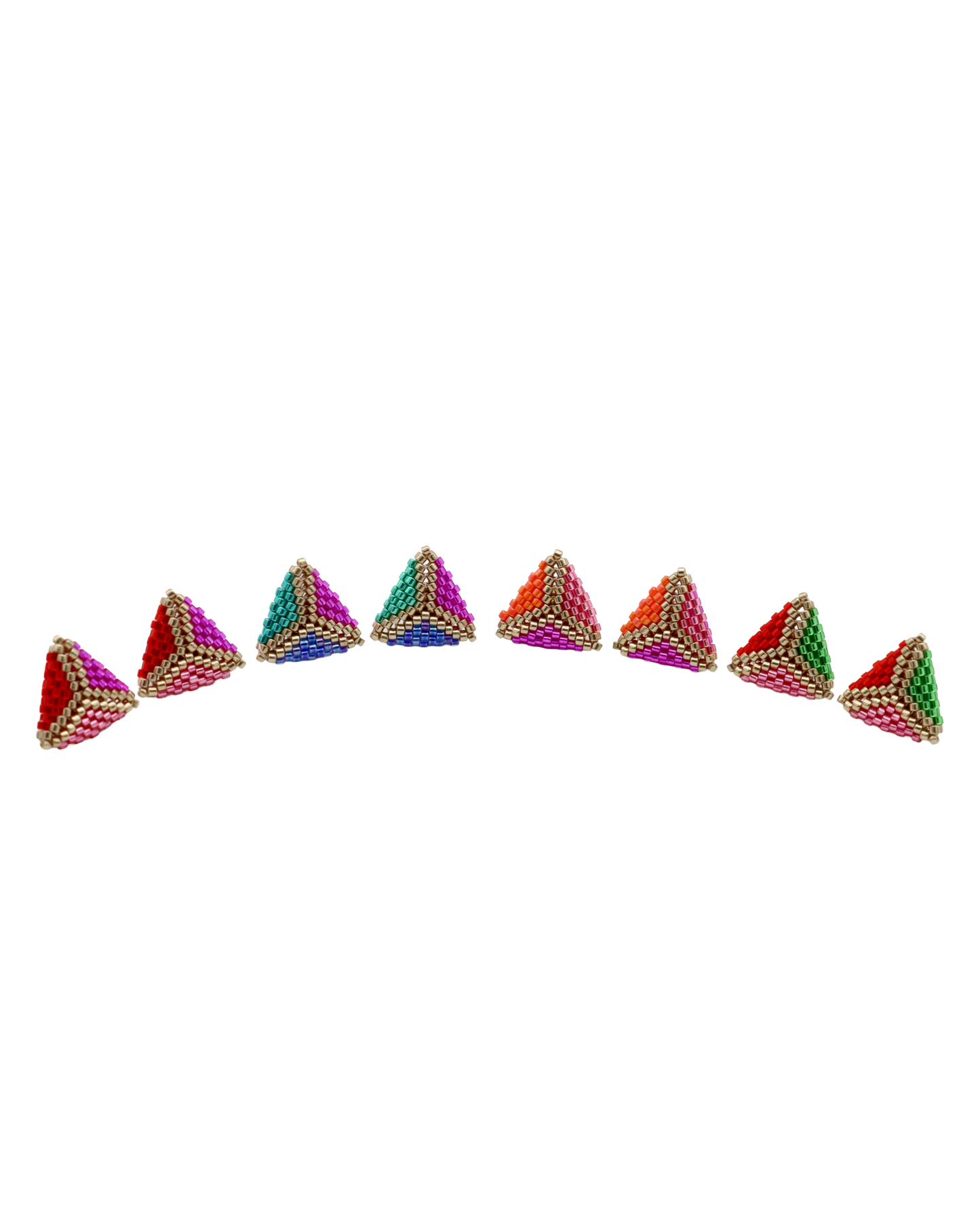 SPARKLING TRIO TRIANGLE STUD OORBELLEN - ROOD/ROZE/GOUD